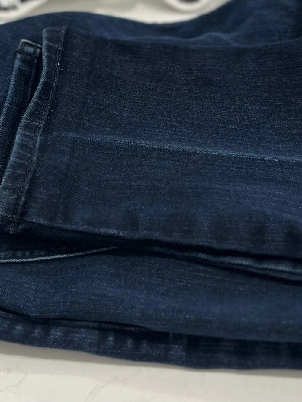 Armani Exchange Women’s Dark Blue Skinny Jeans